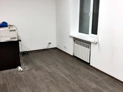 коммерческая по адресу Рекордная ул., 38