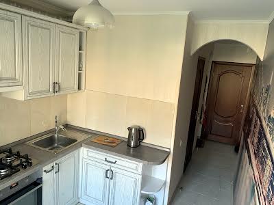 квартира за адресою Деміївська вул., 37