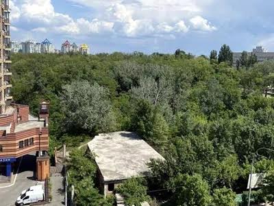 квартира за адресою Солом'янська пл., 16