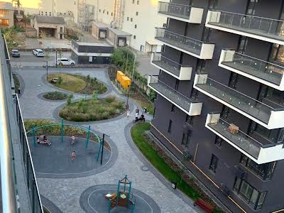 квартира за адресою Топольна вул., 2