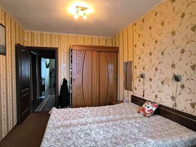 квартира за адресою Героїв просп., 32