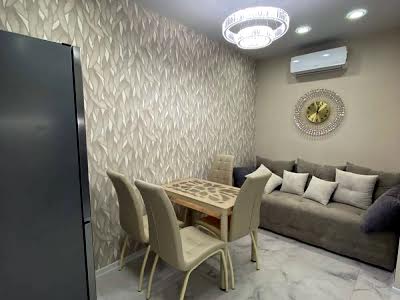 квартира за адресою Перлинна вул., 8