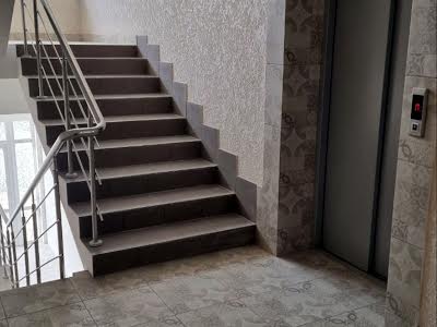 квартира за адресою Панаса Мирного пров., 18