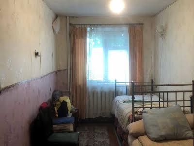 квартира за адресою Партизанська, 5