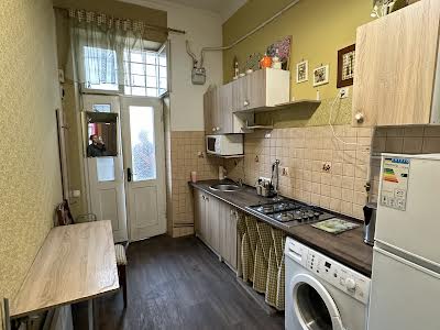 квартира за адресою Політехнічна, 1