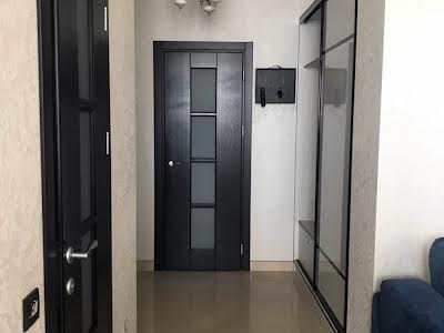 квартира за адресою Незалежності вул., 8/В