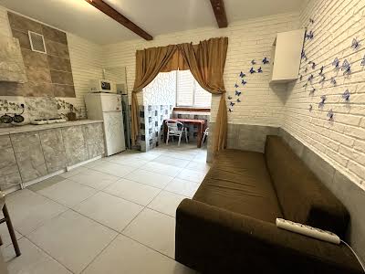 квартира за адресою Джерельна вул., 8