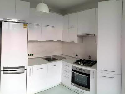 квартира по адресу Практичная ул., 3