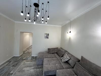 квартира за адресою Гранітна вул., 23