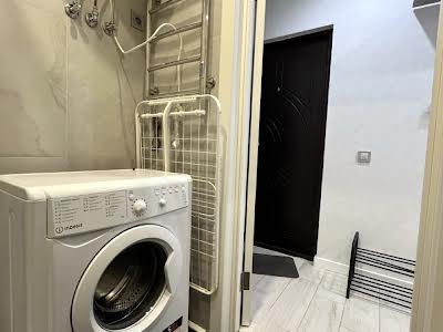 квартира за адресою Польова вул., 73