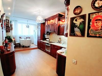 квартира за адресою Срібнокільська вул., 1