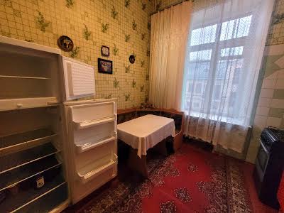 кімната за адресою Петра Сагайдачного вул., 16б