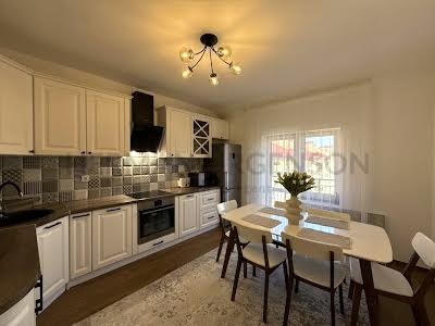квартира за адресою Бориса Тлехаса вул., 22