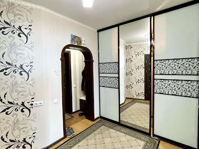 квартира за адресою Олени Пчілки вул., 8