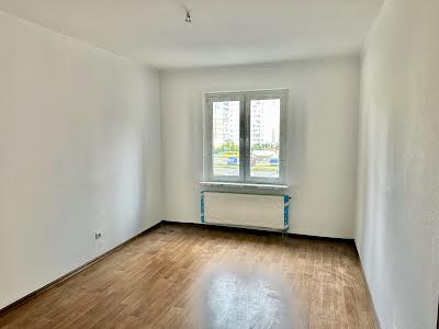 квартира за адресою Милославська вул., 18