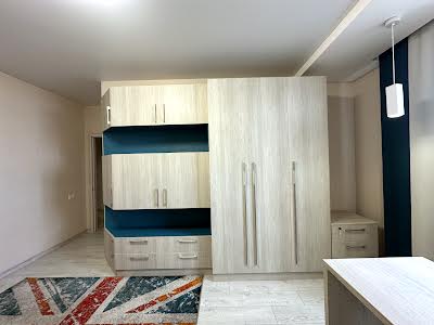 квартира за адресою Жаботинського вул. (Пролетарская улица), 56а