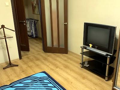 квартира за адресою Европейськая, 9