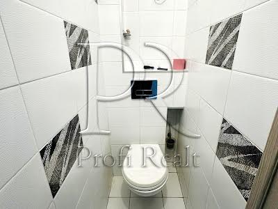 квартира за адресою Братиславська вул., 16
