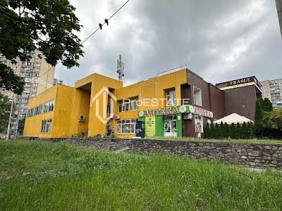 коммерческая по адресу Гонгадзе Георгия просп. (Советской Украины), 5