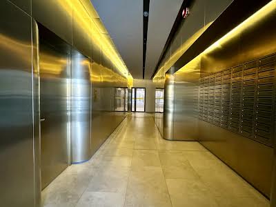 квартира по адресу Драгоманова, 31А