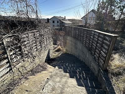 будинок за адресою Героїв Крут, 1
