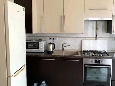 квартира за адресою Івана Сльоти вул., 49