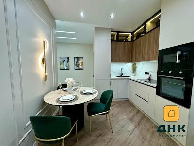 квартира за адресою Одеса, Генуезька вул., 3б
