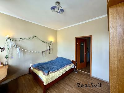 квартира за адресою Бессарабська пл., 7