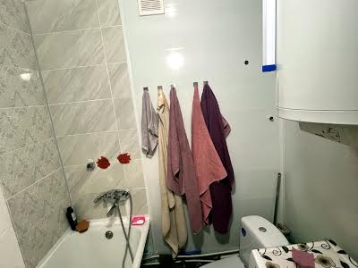 квартира за адресою Тополя-2 вул., 26