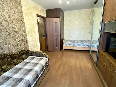 квартира за адресою В'ячеслава Чорновола вул. (Юрія Савченка), 84