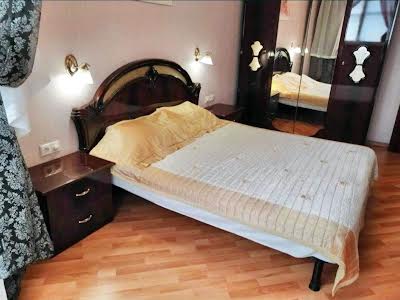 квартира за адресою Академіка Корольова вул., 73