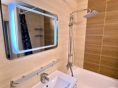 квартира за адресою Ревуцького вул., 7-В