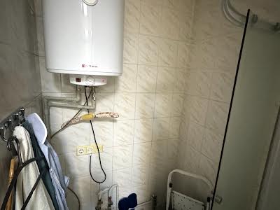 коммерческая по адресу Академика Булаховского ул., 5-В