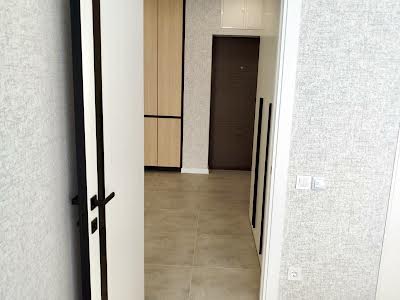 квартира по адресу Любомира Гузара просп. (Космонавта Комарова), 9 Б