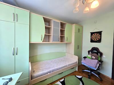 квартира за адресою Курбаса, 7