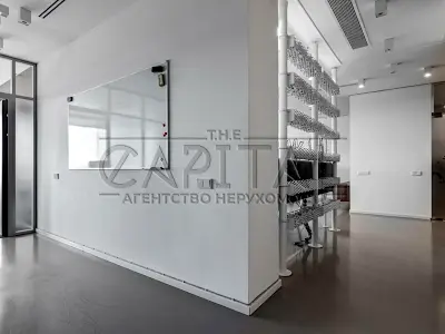 коммерческая по адресу Кловский спуск, 7a