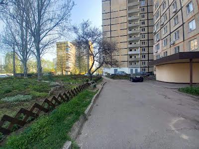 квартира за адресою Дніпро, Слави бульв., 4а