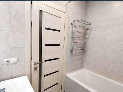 квартира за адресою Костанді вул., 104