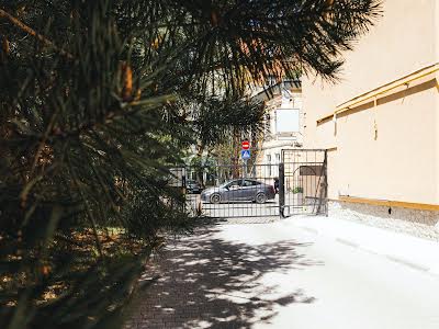 квартира по адресу Марийки Пидгирянки ул., 23