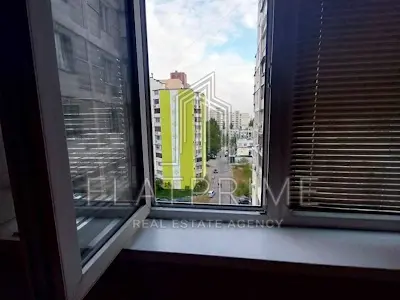квартира за адресою Миколи Лаврухіна вул., 11
