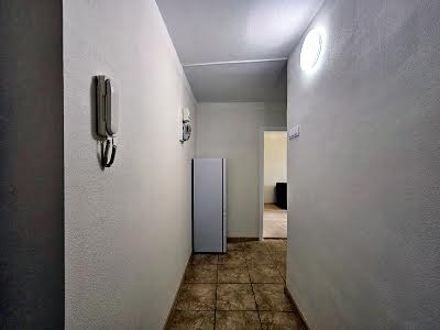 квартира по адресу Строителей ул., 8