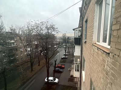 квартира за адресою Хамзата Ґелаєва вул. (Хабаровська), 1