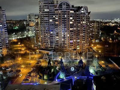 квартира за адресою Старонаводницька вул., 13