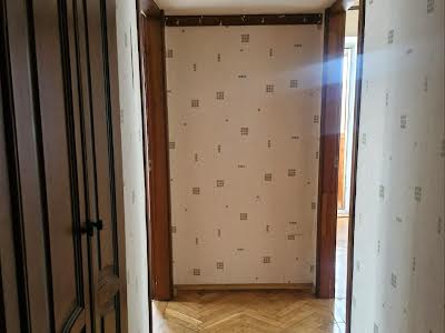 квартира по адресу Щусева ул., 34/1