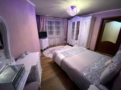 квартира по адресу Українських Декабристів ул., 58