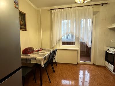 квартира по адресу Оноре де Бальзака ул., 18
