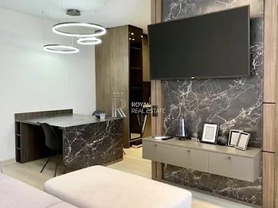 квартира по адресу Практичная ул., 1