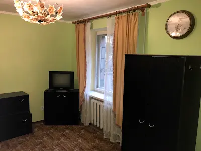 квартира за адресою Колекторна вул., 3