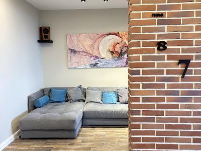 квартира по адресу Кондратюка Юрия ул., 3
