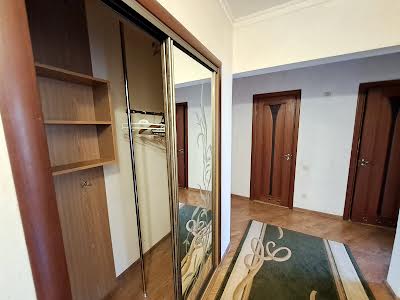 квартира за адресою Злуки просп., 57